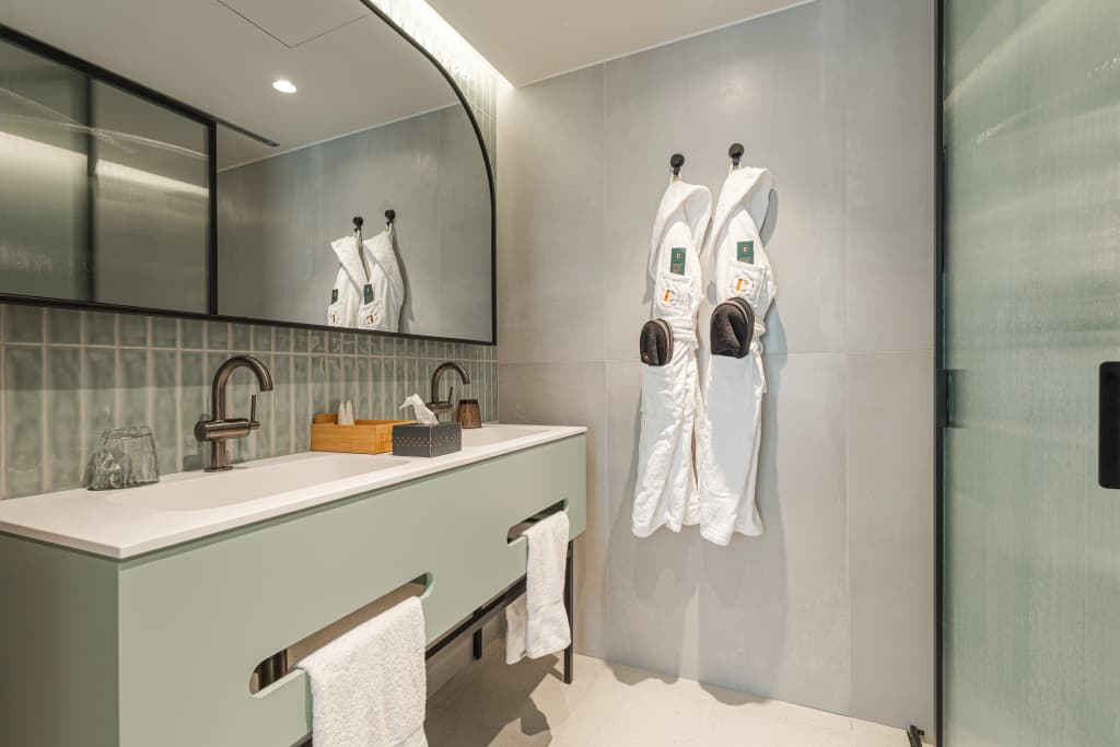 Luster Hotel - photo 25