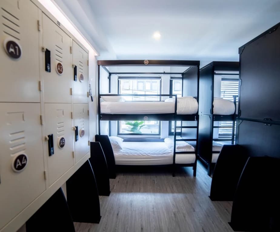 A.D.B. 08 Express - Hostel - photo 10
