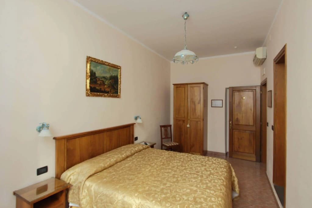 Hotel Margaret - photo 4