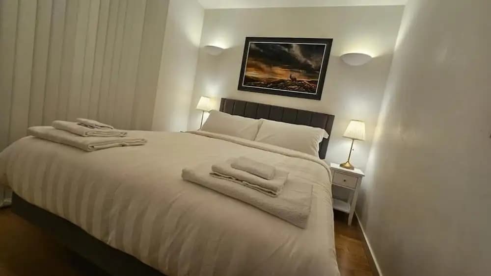 Luxury Apartment in Canary Wharf - photo 3