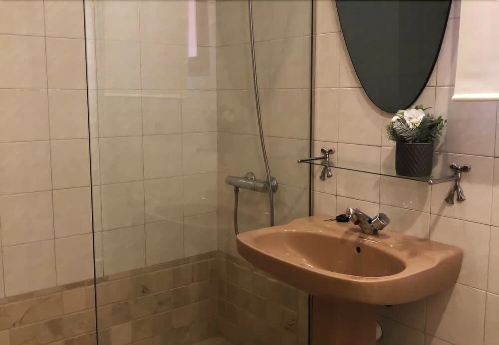 Alterhome Madrid Rio - photo 8