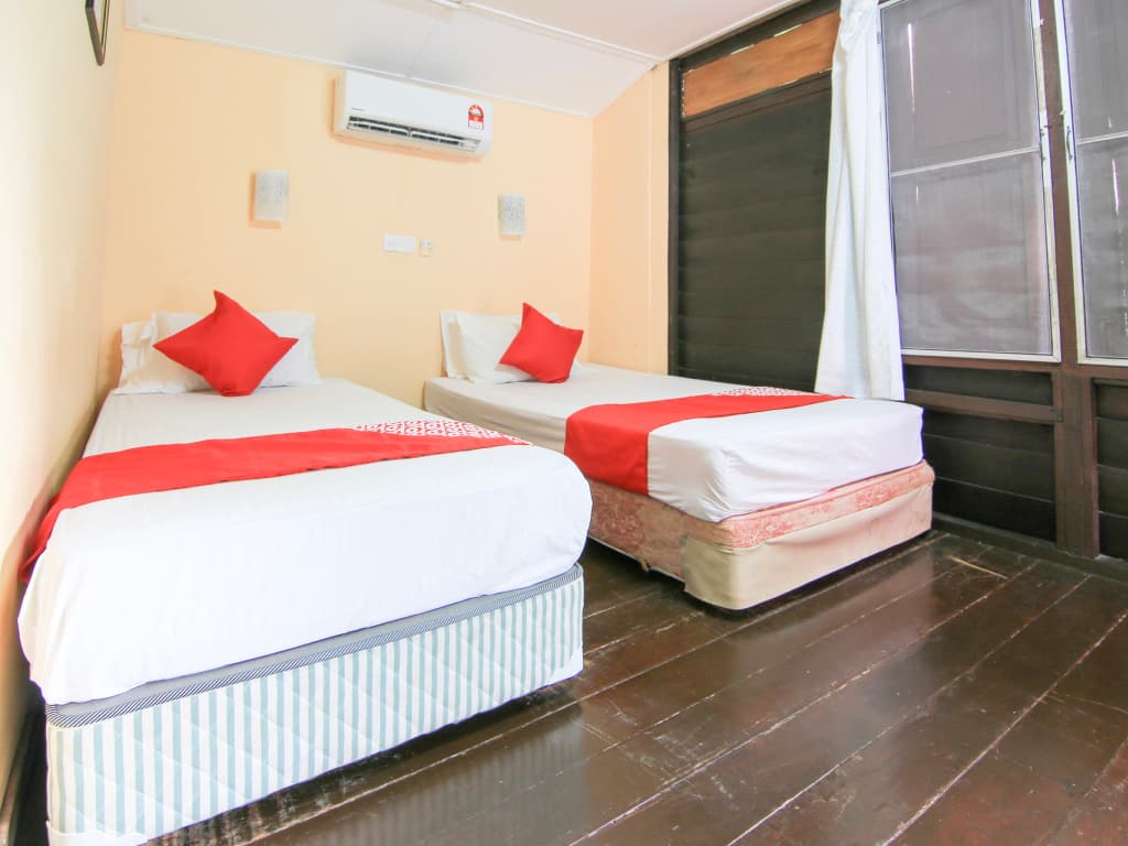 Hotel O Ombak Inn Chalet - photo 5