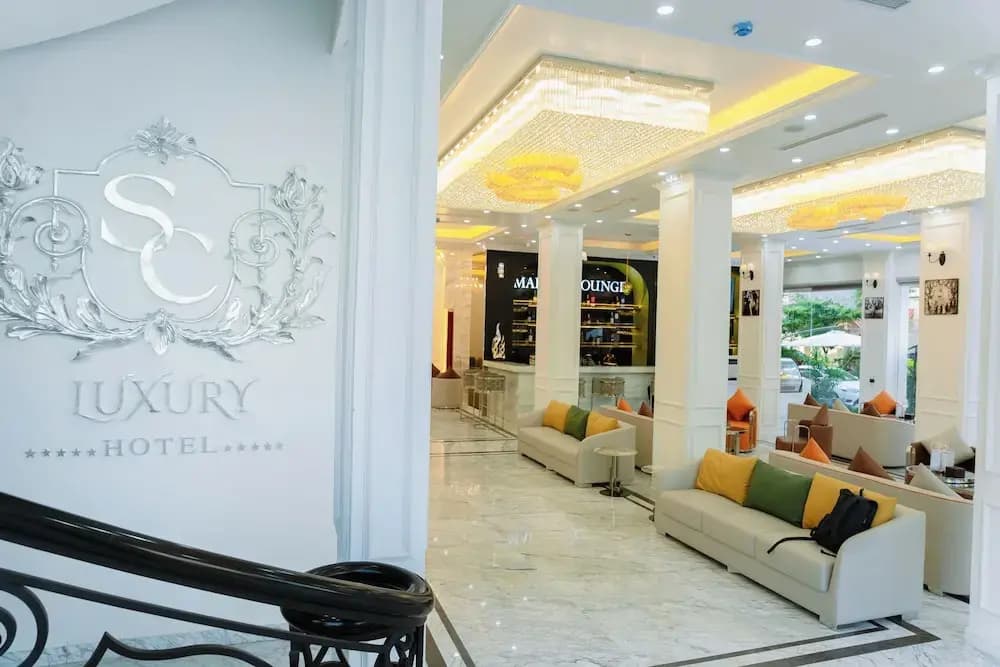 SC Luxury Hotel - photo 3