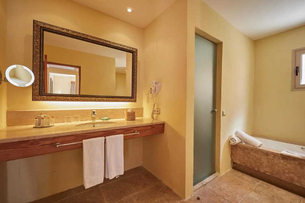 Jimbaran Puri, A Belmond Hotel, Bali - photo 8