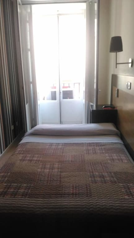 Hostal Alaska - photo 26