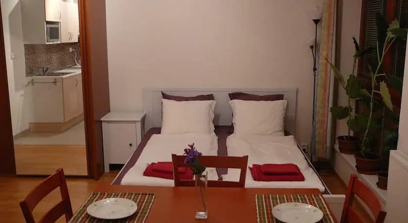Primavera Apartments - photo 4