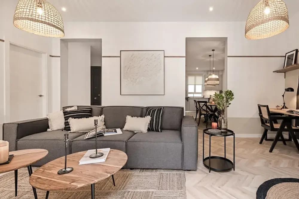 Garos - 2 Bedrooms in Malasa a - photo 9