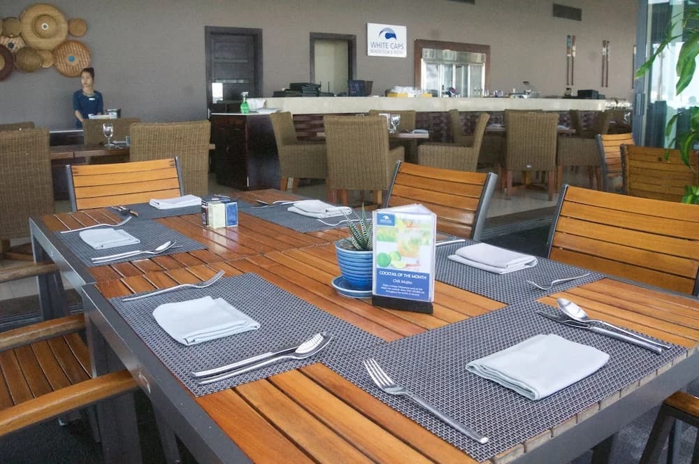 Ocean Suites Apartment - photo 25