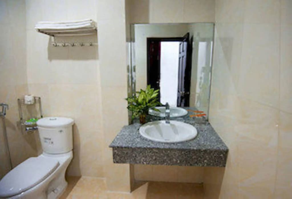 OYO 1067 Phuc Long Hotel - photo 8