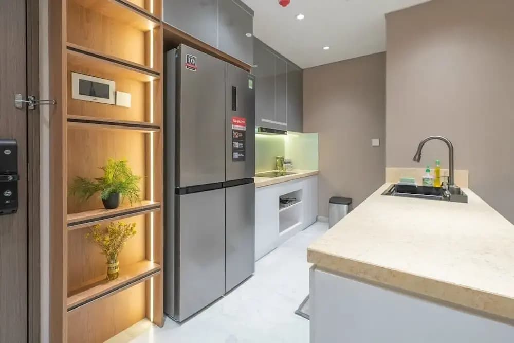 Happy Light Apartment in the Cardinal Court - photo 20