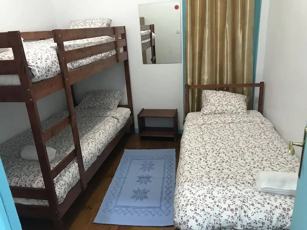 Atlantic Hostel - photo 2