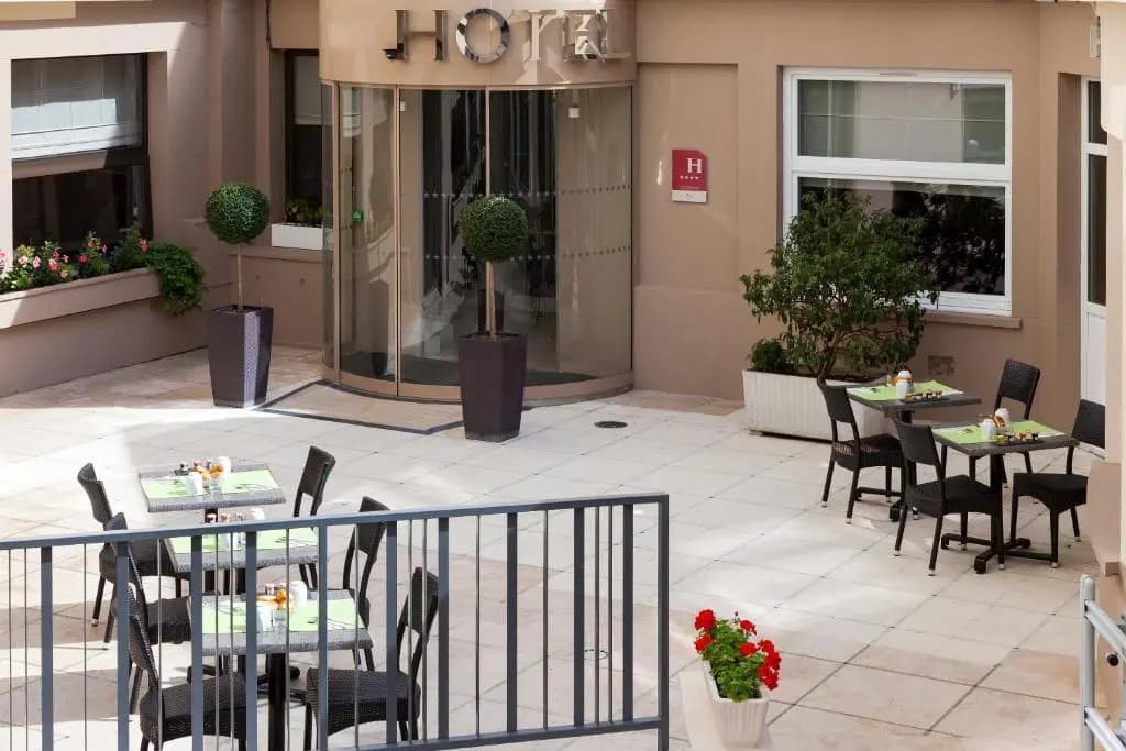 Timhotel Opera Blanche Fontaine - photo 16
