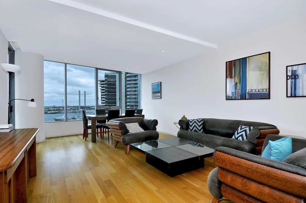 View Apartment at Docklands - photo 2