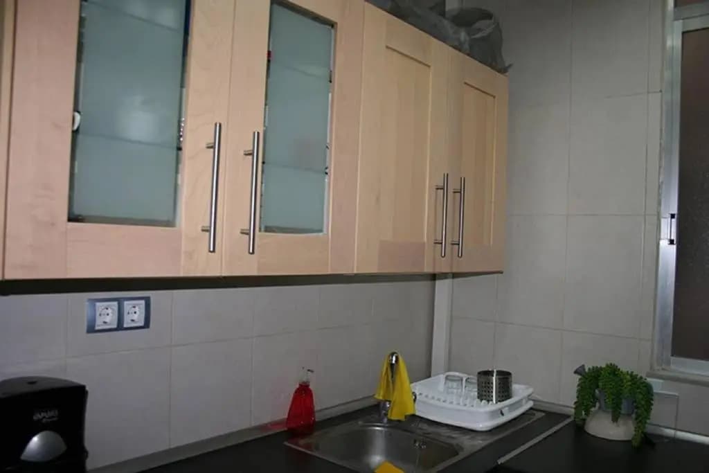 Rustic 2 bedroom apartment Poble Sec - photo 1