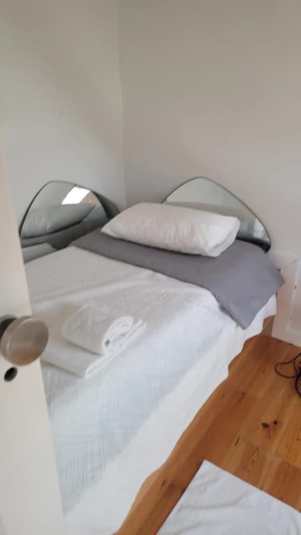 Litle Tiny Room in the Attic - photo 4