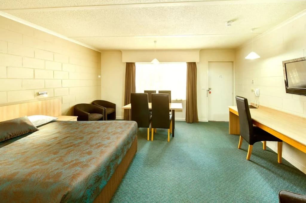 Box Hill Motel - photo 6