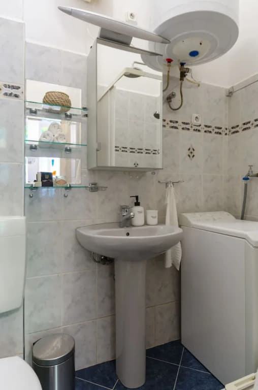 Perilla Apartment - photo 9