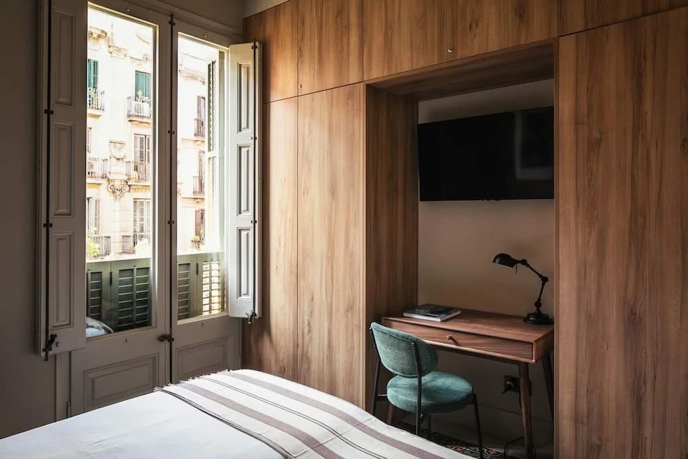 Lovely 6 BR Flat in L Eixample - photo 6