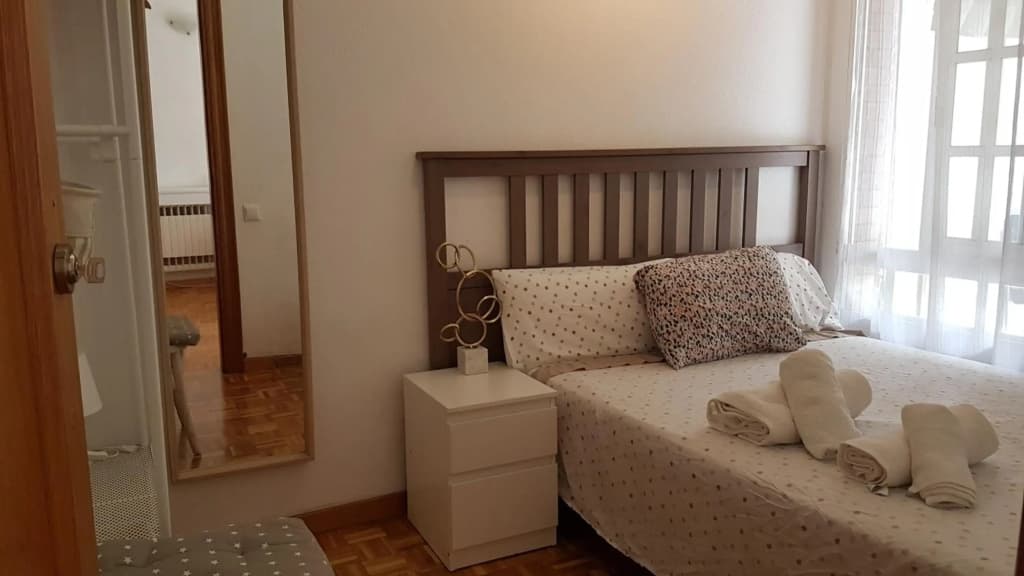Apartamento BCN con balcón - photo 2