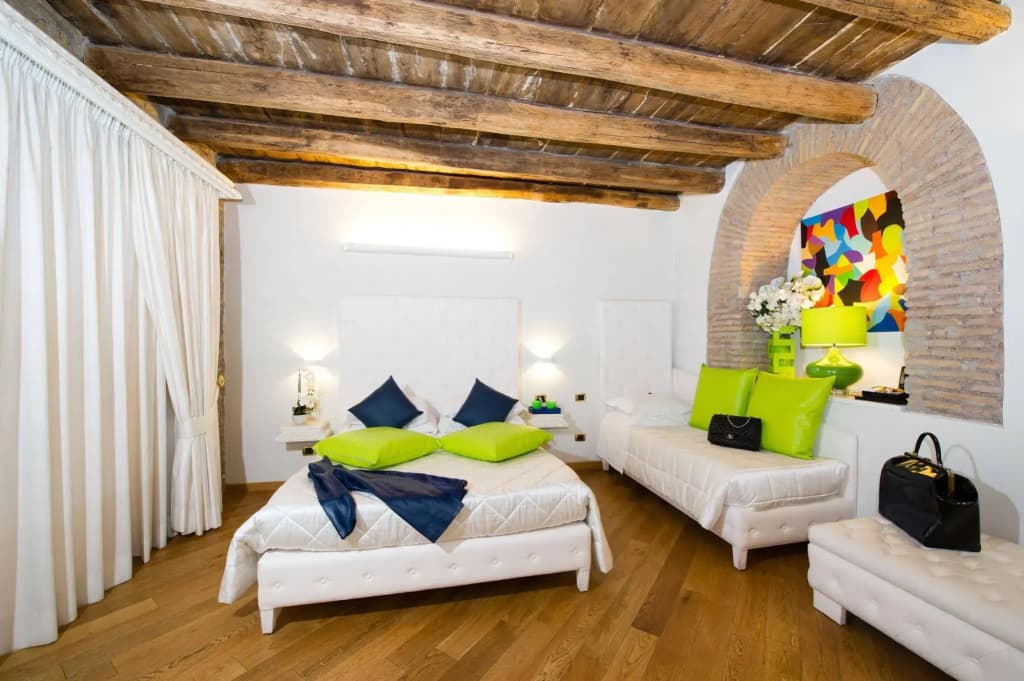 Domus Spagna Capo le Case Luxury Suite - photo 4