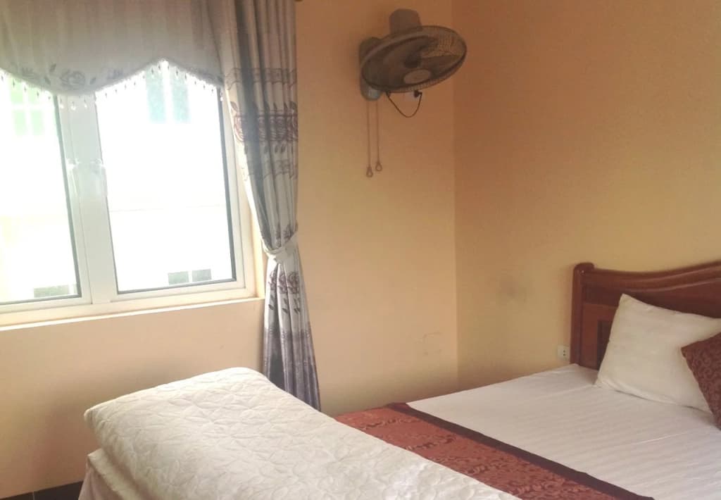 Phu Hung 2 Hotel - photo 2