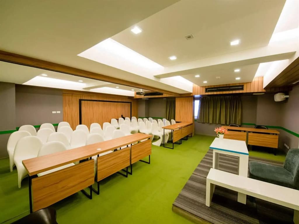 Myhotel CMYK Ratchada - photo 16