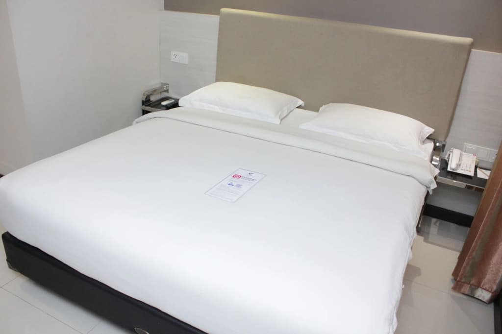Verse Lite Hotel Gajah Mada - photo 24
