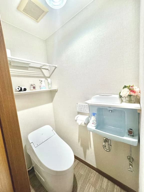 Kobayashi Building - photo 8