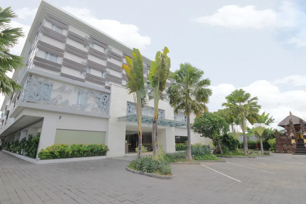 Airy Kuta Bypass Ngurah Rai 999 Kuta Bali - photo 1