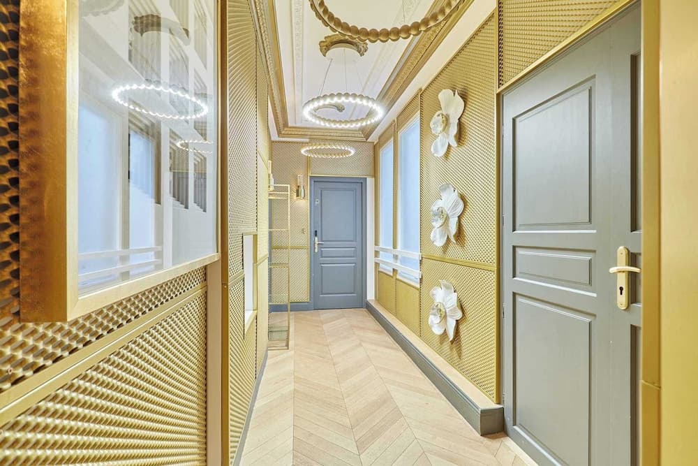 Superb AC- 2bdr Apartement Montaigne/arc de Triomphe - photo 2
