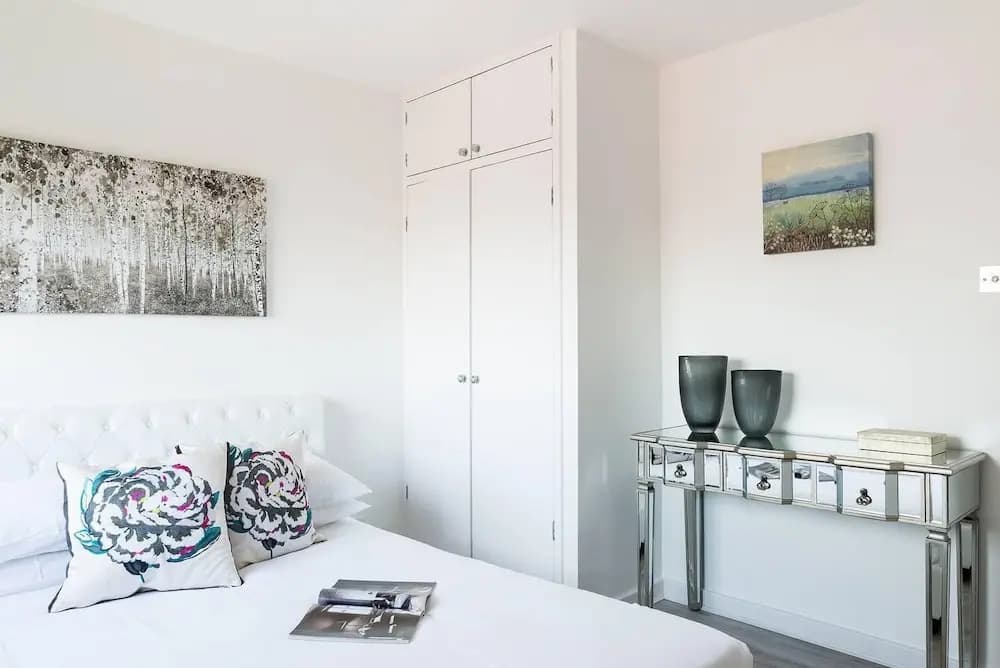 Stylish 2BR Flat next to Battersea Park - photo 5