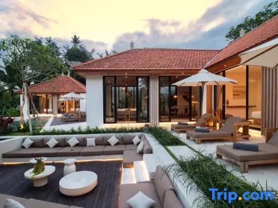 Villa Kemboja by BaliSuperHost - photo 6