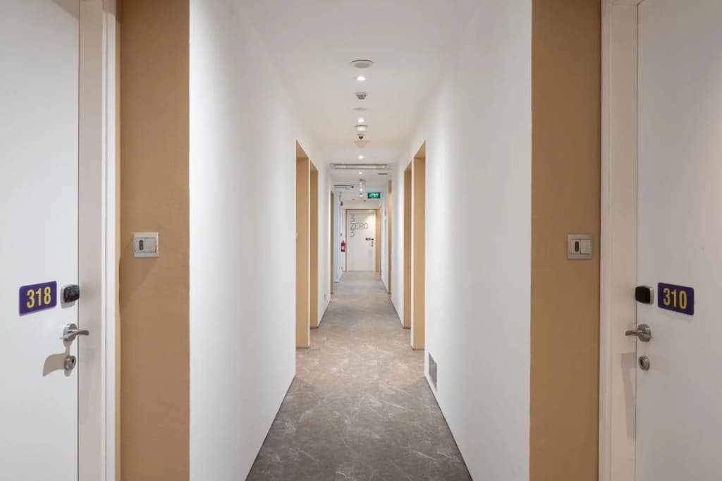 A Hotel Dickson - photo 15