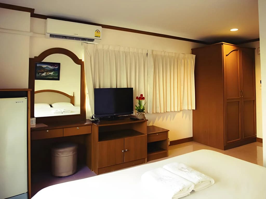 The Residence Hotel - photo 2
