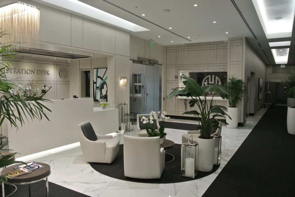 Fortune House Hotel Suites - photo 2
