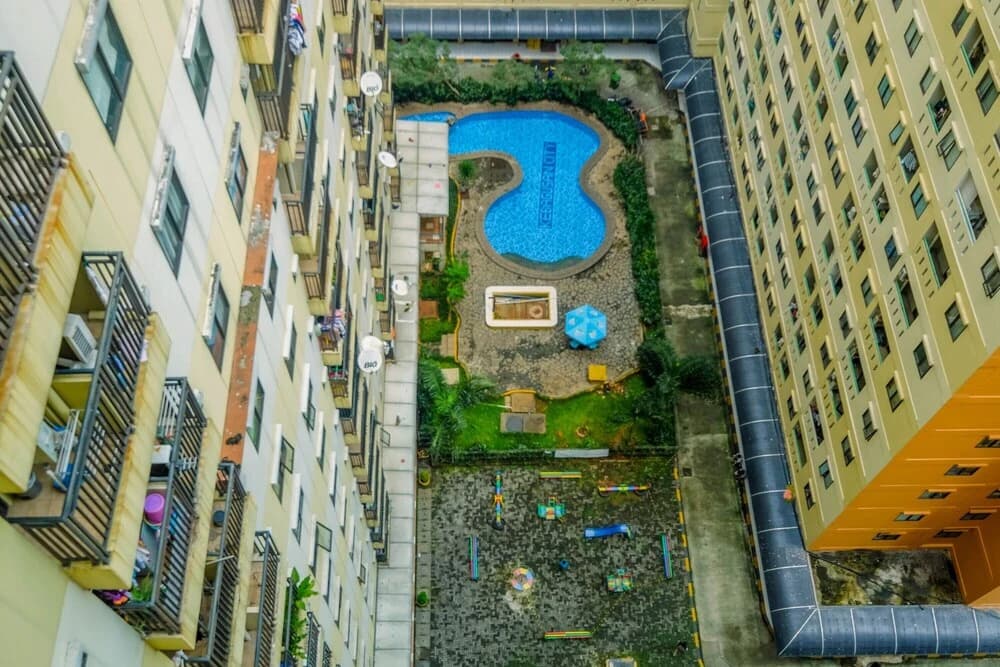 Wonderful Studio at Kebagusan City Apartment - photo 8