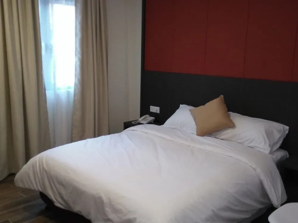 Capital O 90574 Hotel Glo - photo 7