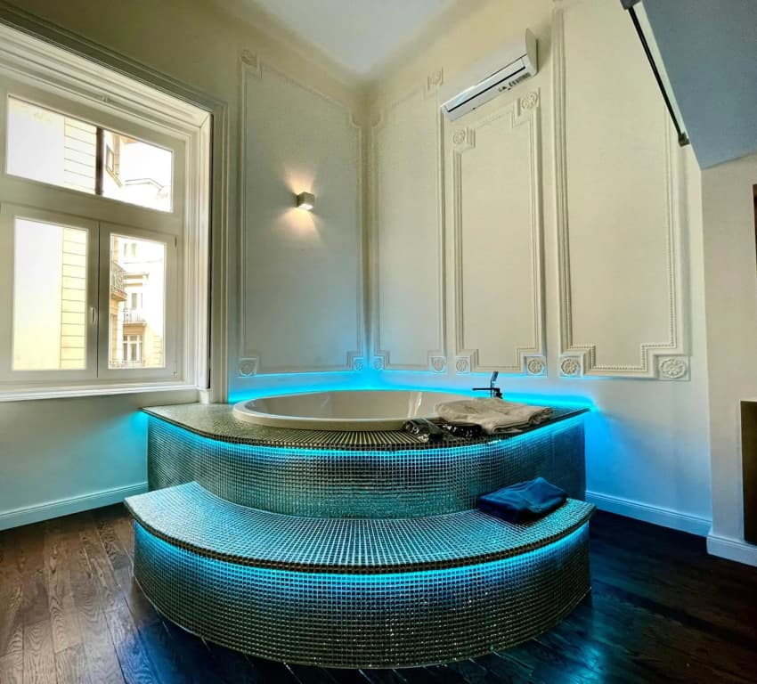 ANDRASSY 6 JACUZZI Suites - photo 13