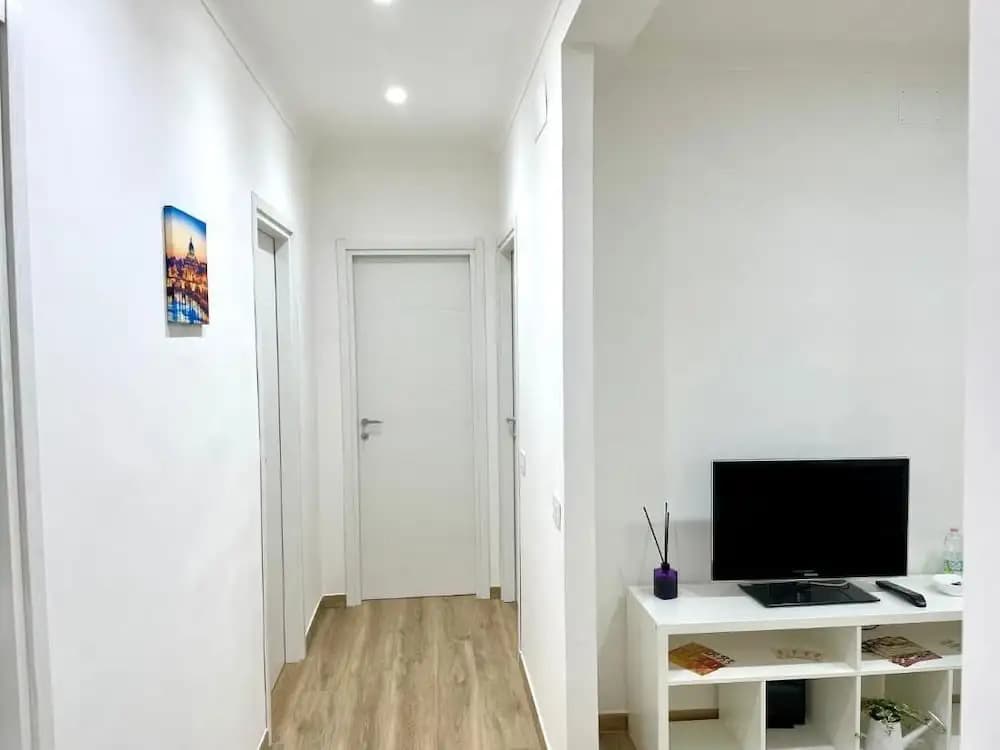 Best Rome Apartment - - photo 2