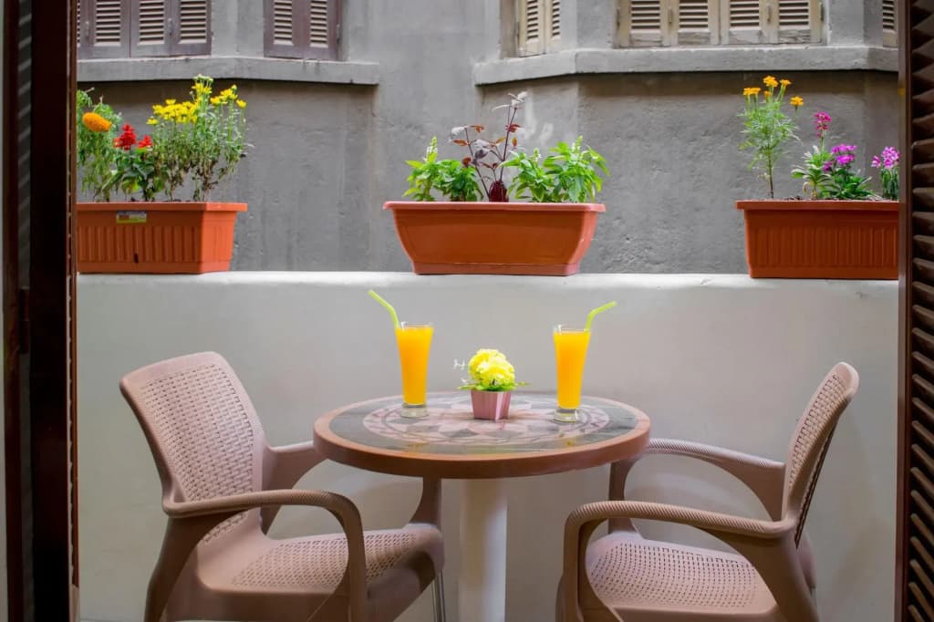 Golden Palace Hotel - photo 17