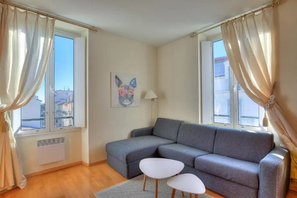 Lumineux Appartement- Carre d'or- Proche mer - photo 4