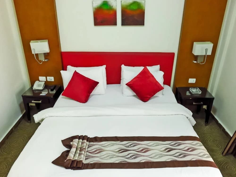 New Lamar Hotel - photo 4