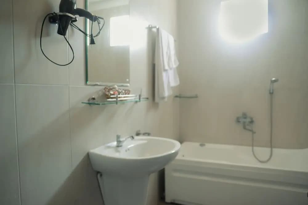 Thanh Hien Hotel - photo 8