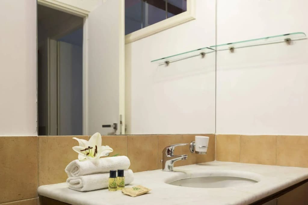 Rome Accommodation - Via Giulia - photo 7
