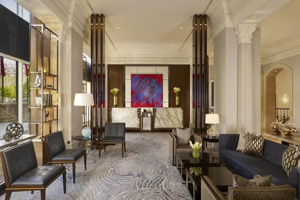 Al Habtoor Palace Budapest Hotel - photo 2