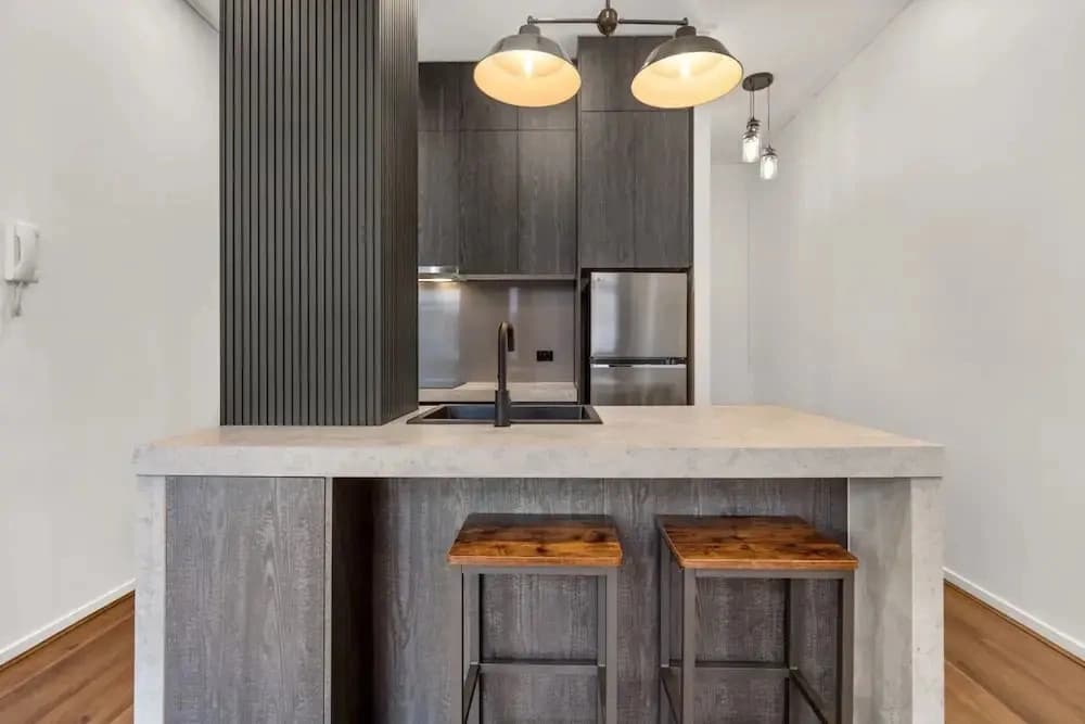 1-bed Warehouse Conversion in Melbourne CBD - photo 4
