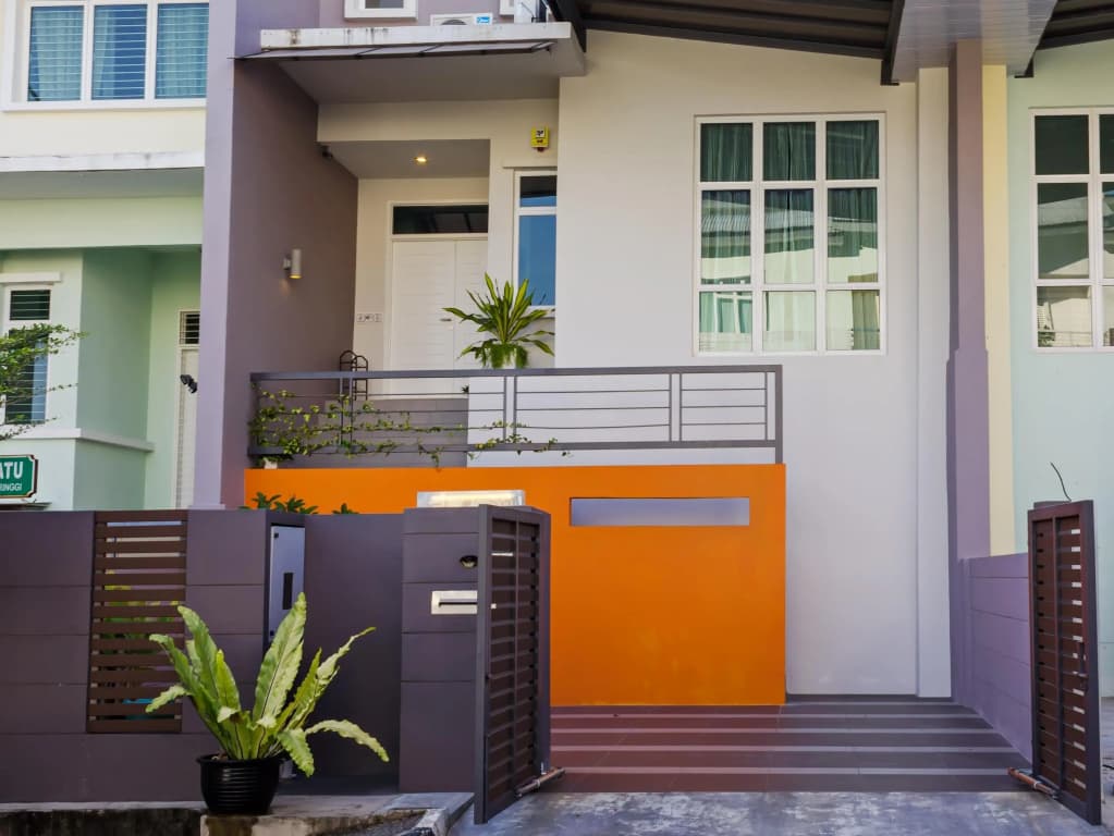 Batu Ferringhi - Shamrock Beach Villas - main photo