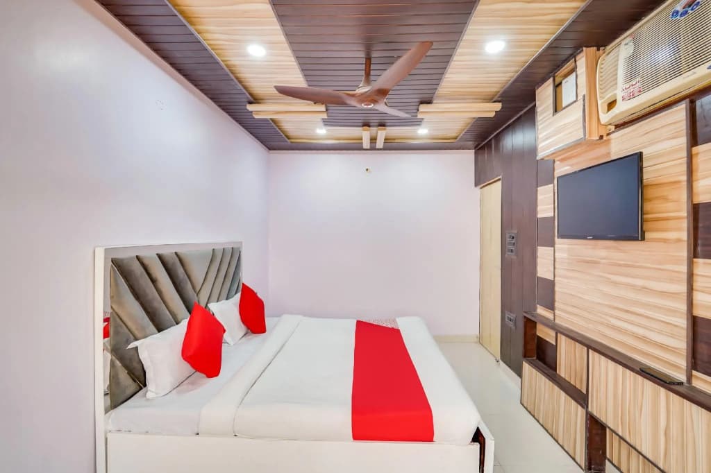 Hazel Residency by OYO Rooms - photo 5