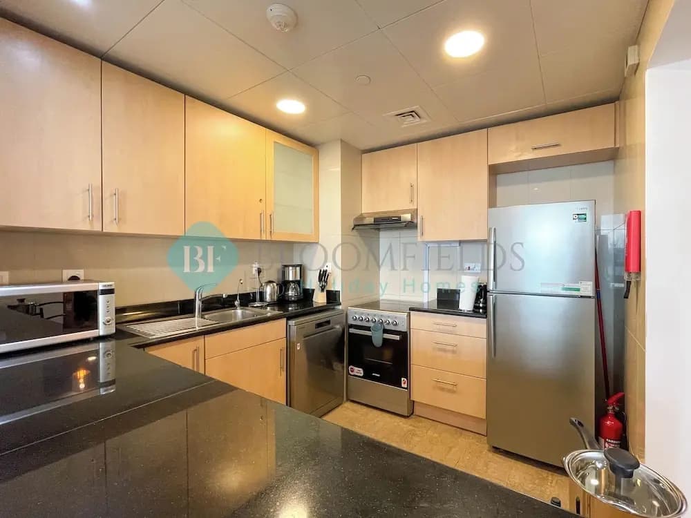 Bloomfields Spacious 1BR in Sun Tower - photo 5