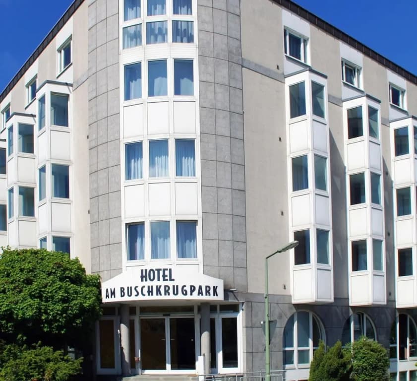 Hotel Am Buschkrugpark - photo 1